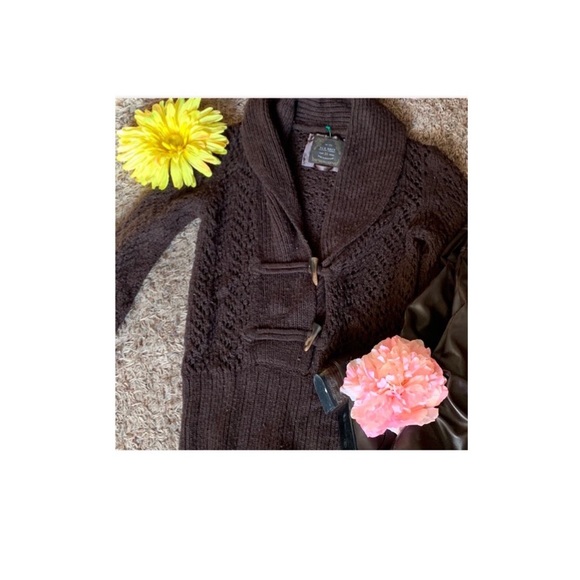 Old Navy Sweaters - Woman’s old navy fall!sweater🍁